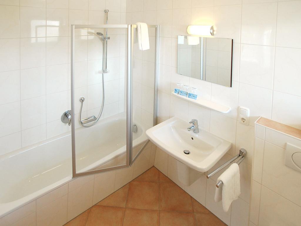 בישופסווייסן Alpenhotel Brennerbascht חדר תמונה
